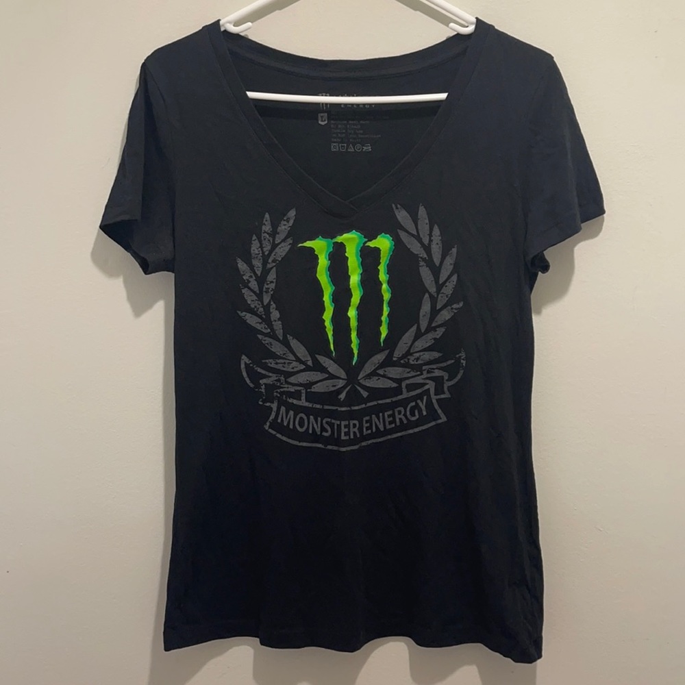 Women’s monster Energy v neck tee